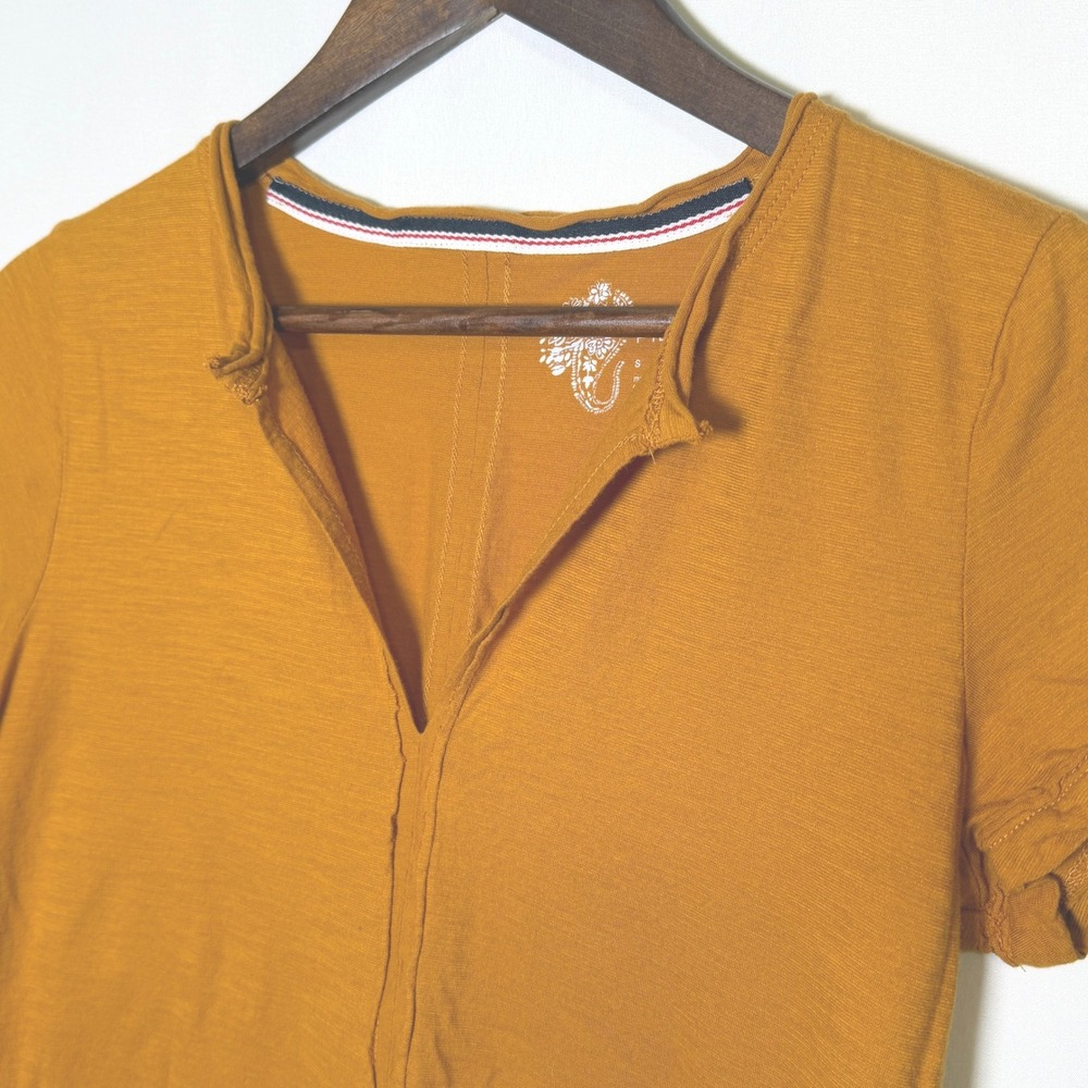 Pilcro Anthropologie Mustard Yellow Split V-Neck Slub Tee Shirt OB1320627 Small